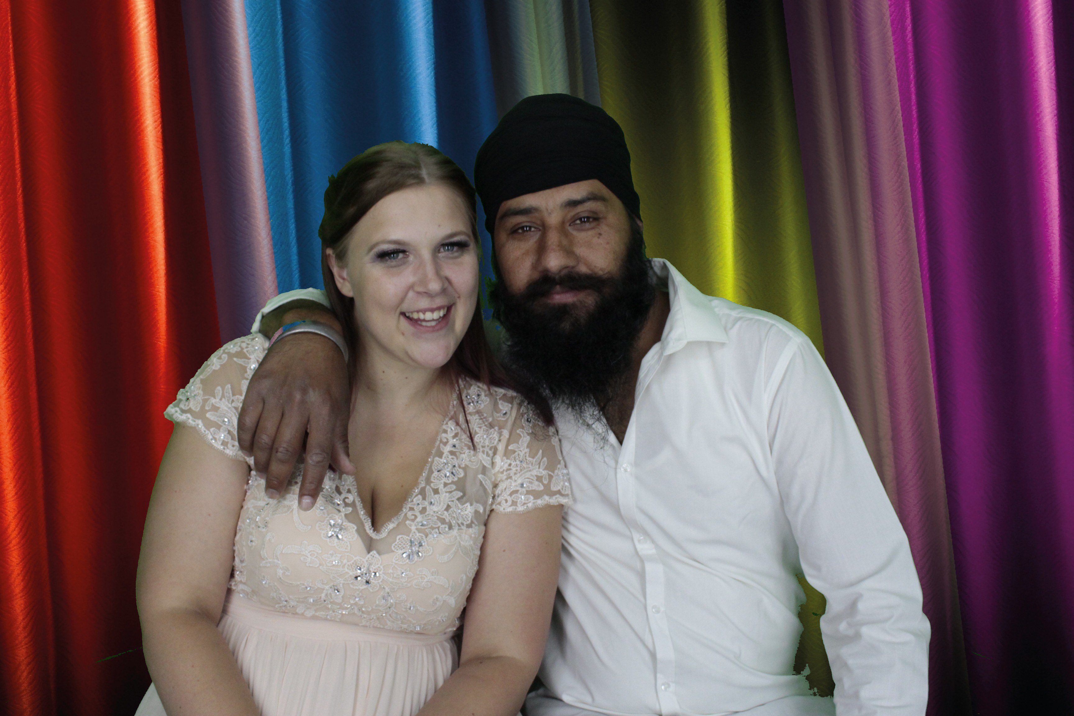 Bhavin & Yasmin’s Wedding | View more photos from the event at gallery.myphotoboothexperience.co.uk/u/MyPhotoBoothExperienceLtd/Bhavin-Yasmin’s-Wedding